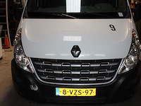 Bedrijfswagen renault master t35 2.3 dci l2h3 met kenteken 8-vzs-97 en kilometerstand 379.372 km. bouwjaar ... - afbeelding 7 van  14