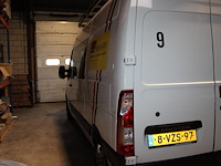 Bedrijfswagen renault master t35 2.3 dci l2h3 met kenteken 8-vzs-97 en kilometerstand 379.372 km. bouwjaar ... - afbeelding 11 van  14