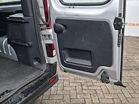 Bedrijfswagen, renault, trafic, 2017 - afbeelding 24 van  49