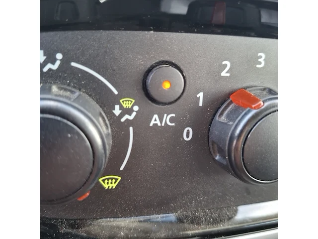 Bedrijfswagen, renault, trafic, 2019 - afbeelding 21 van  61