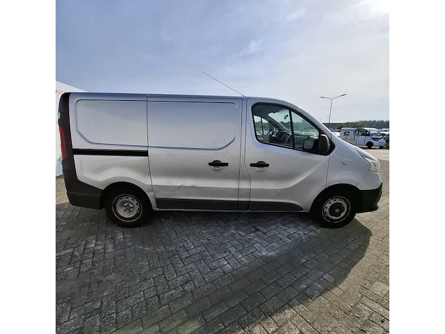 Bedrijfswagen renault, trafic, bouwjaar 2016 - afbeelding 21 van  26