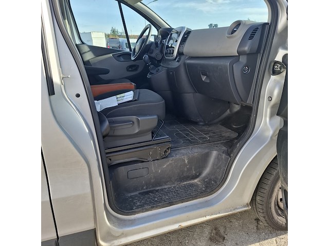 Bedrijfswagen, renault, trafic fbr9m - afbeelding 31 van  45