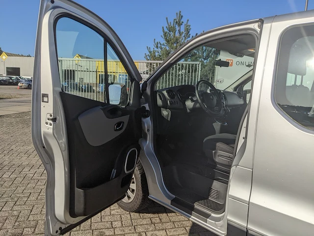 Bedrijfswagen, renault, trafic - afbeelding 2 van  56