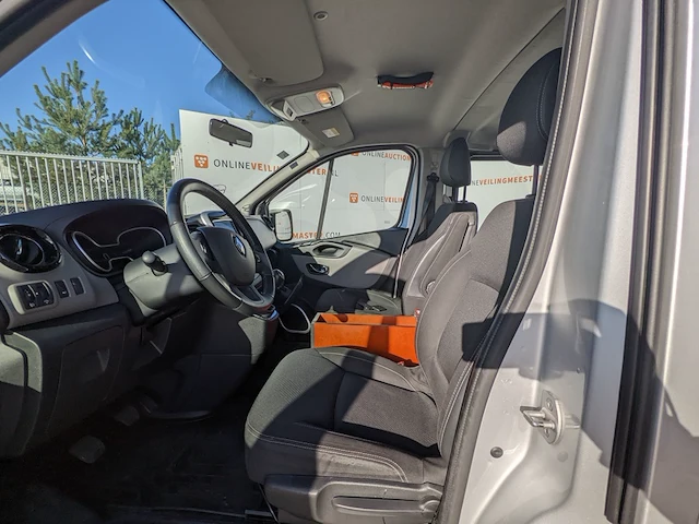 Bedrijfswagen, renault, trafic - afbeelding 3 van  56