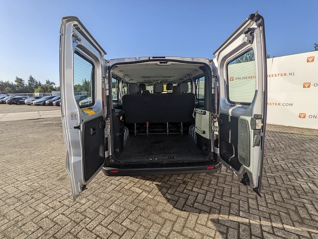 Bedrijfswagen, renault, trafic - afbeelding 28 van  56