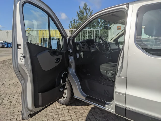Bedrijfswagen, renault, trafic - afbeelding 2 van  69