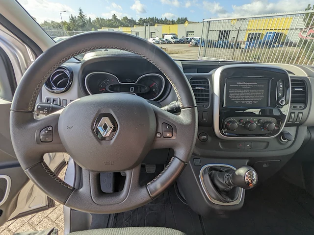 Bedrijfswagen, renault, trafic - afbeelding 13 van  63