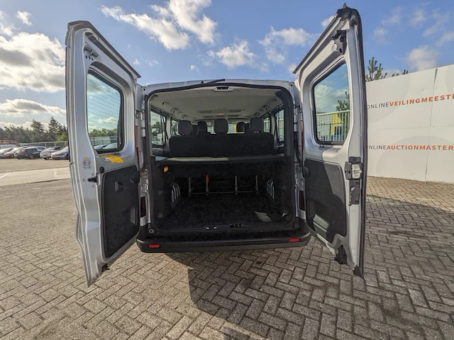 Bedrijfswagen, renault, trafic - afbeelding 31 van  63