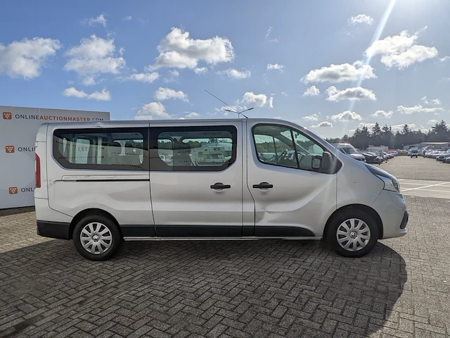 Bedrijfswagen, renault, trafic - afbeelding 45 van  63