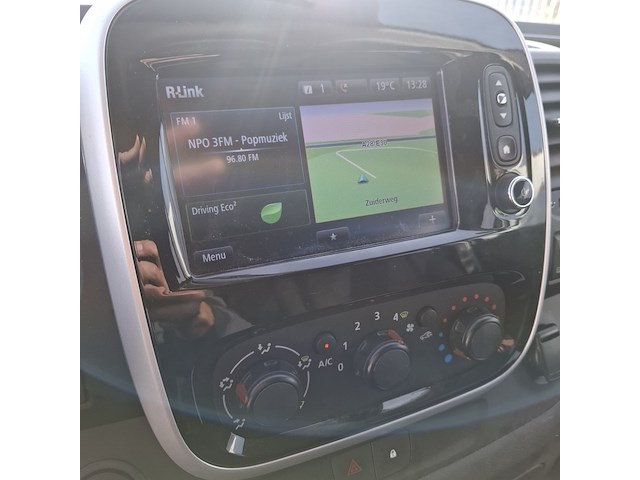 Bedrijfswagen, renault, trafic - afbeelding 11 van  39