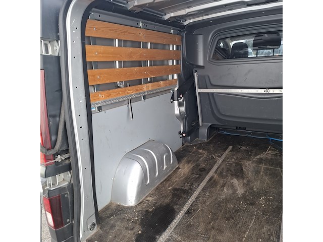 Bedrijfswagen, renault, trafic - afbeelding 19 van  39