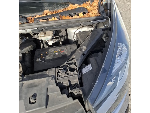 Bedrijfswagen, renault, trafic - afbeelding 31 van  39