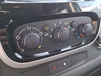 Bedrijfswagen, renault, trafic - afbeelding 19 van  46