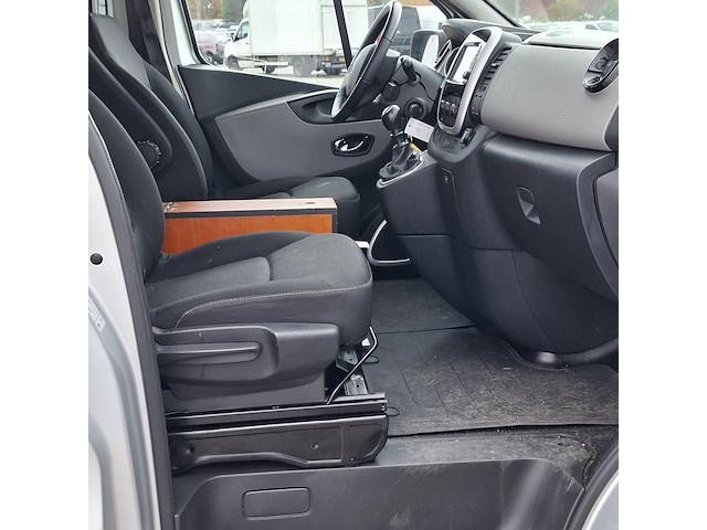 Bedrijfswagen, renault, trafic - afbeelding 30 van  42