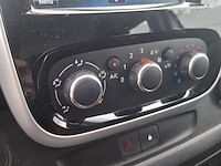 Bedrijfswagen, renault, trafic - afbeelding 16 van  43