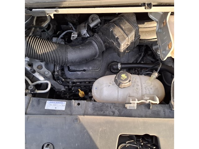 Bedrijfswagen, renault, trafic - afbeelding 11 van  51