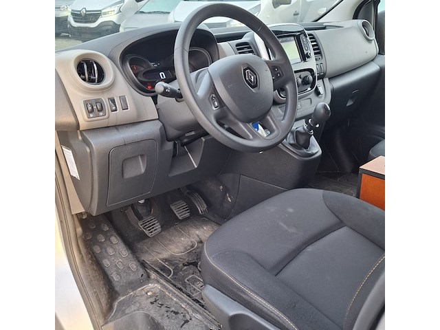 Bedrijfswagen, renault, trafic - afbeelding 15 van  51