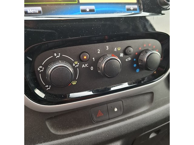 Bedrijfswagen, renault, trafic - afbeelding 26 van  51