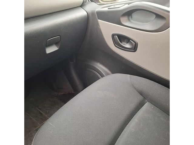 Bedrijfswagen, renault, trafic - afbeelding 29 van  51