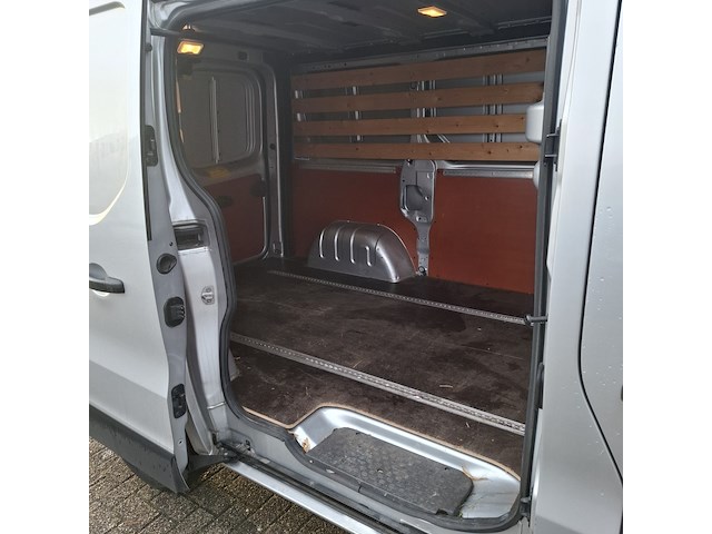 Bedrijfswagen, renault, trafic - afbeelding 39 van  51