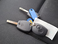 Bedrijfswagen, renault, trafic - afbeelding 47 van  51