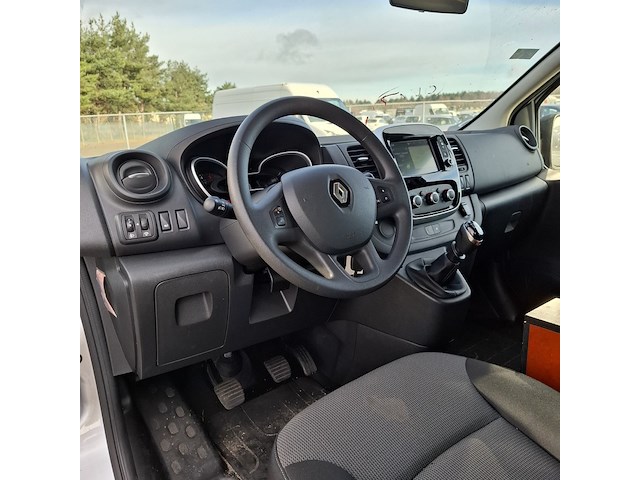 Bedrijfswagen, renault, trafic - afbeelding 16 van  51