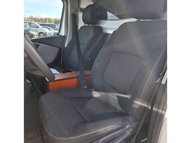 Bedrijfswagen, renault, trafic - afbeelding 18 van  52