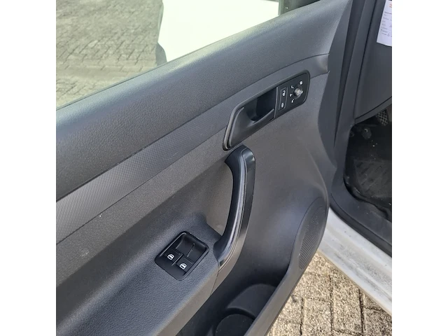Bedrijfswagen volkswagen, caddy 1.6 tdi, bouwjaar 2011 - afbeelding 3 van  49