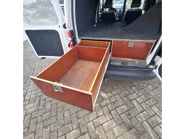 Bedrijfswagen volkswagen, caddy 1.6 tdi, bouwjaar 2011 - afbeelding 20 van  49