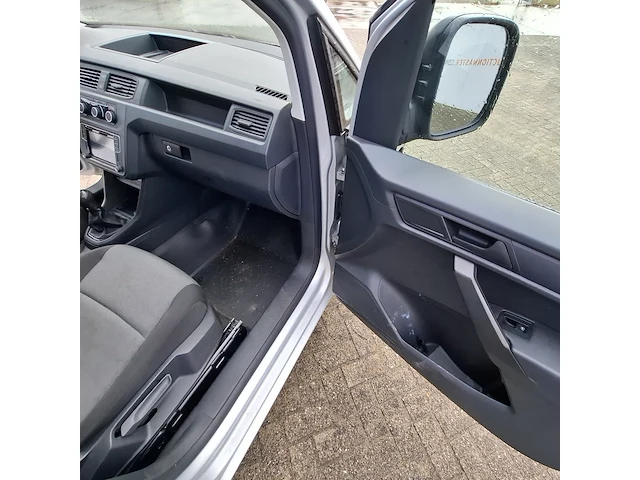 Bedrijfswagen, volkswagen, caddy - afbeelding 25 van  43