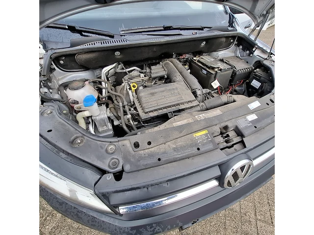 Bedrijfswagen, volkswagen, caddy - afbeelding 36 van  43