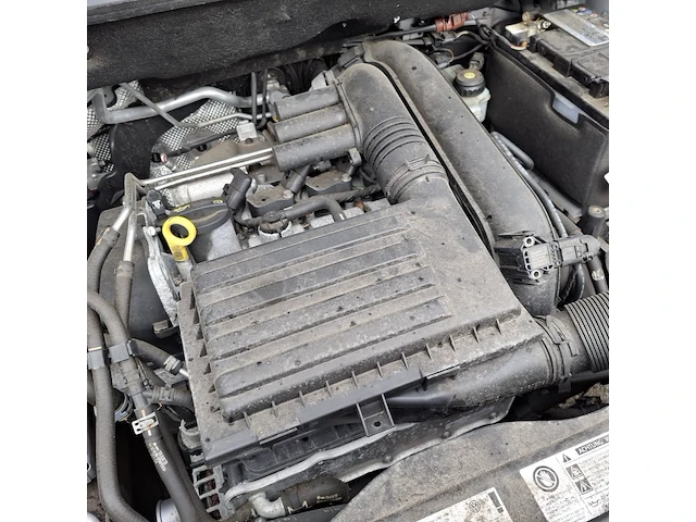 Bedrijfswagen, volkswagen, caddy - afbeelding 38 van  43