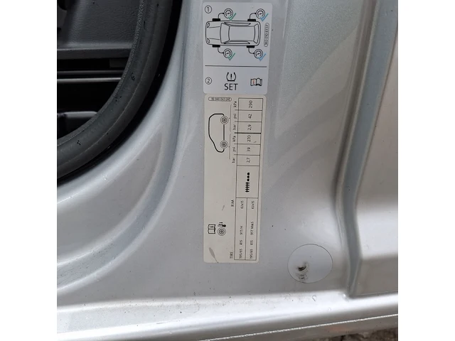 Bedrijfswagen, volkswagen, caddy - afbeelding 43 van  43