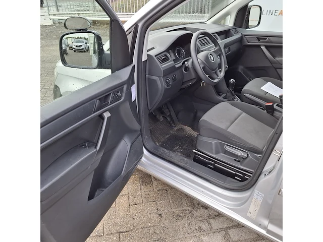 Bedrijfswagen, volkswagen, caddy - afbeelding 9 van  43