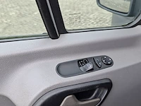 Bedrijfswagen volkswagen, crafter 30 2.5tdi, bouwjaar 2009 - afbeelding 2 van  36