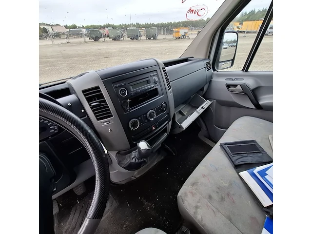 Bedrijfswagen volkswagen, crafter 30 2.5tdi, bouwjaar 2009 - afbeelding 4 van  36