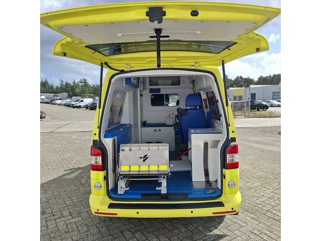Bedrijfswagen, volkswagen, kombi, geel, 2012 - afbeelding 29 van  65
