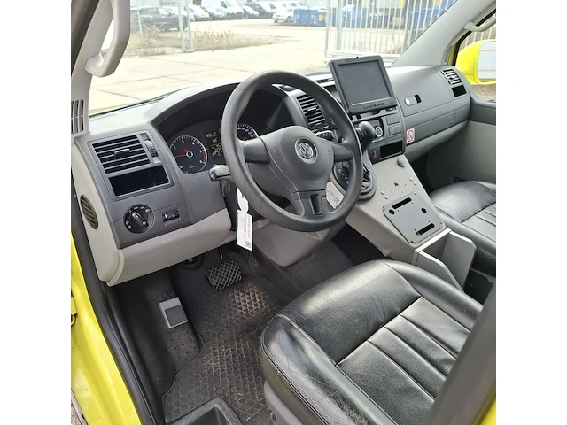 Bedrijfswagen volkswagen, kombi, geel, bouwjaar 2012 - afbeelding 8 van  65