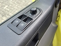 Bedrijfswagen volkswagen, kombi, geel, bouwjaar 2012 - afbeelding 9 van  65