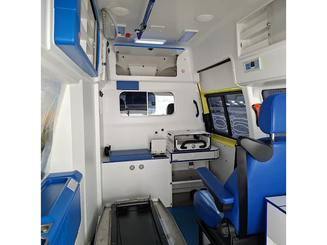 Bedrijfswagen volkswagen, kombi, geel, bouwjaar 2012 - afbeelding 27 van  65