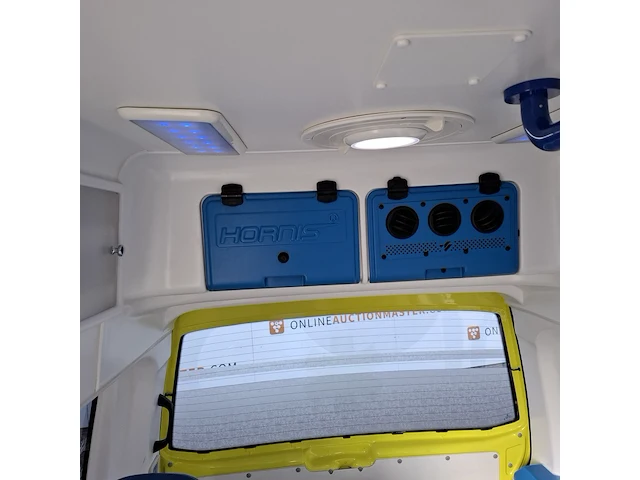 Bedrijfswagen volkswagen, kombi, geel, bouwjaar 2012 - afbeelding 37 van  65