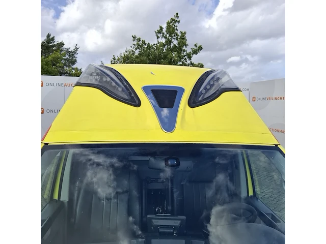 Bedrijfswagen volkswagen, kombi, geel, bouwjaar 2012 - afbeelding 48 van  65