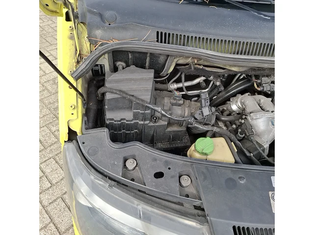 Bedrijfswagen volkswagen, kombi, geel, bouwjaar 2012 - afbeelding 53 van  65