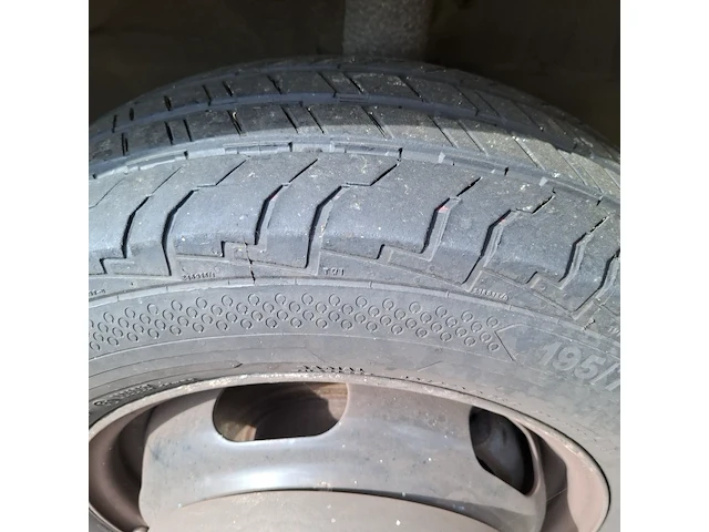 Bedrijfswagen volkswagen, lt 46, bouwjaar 2004 - afbeelding 3 van  58