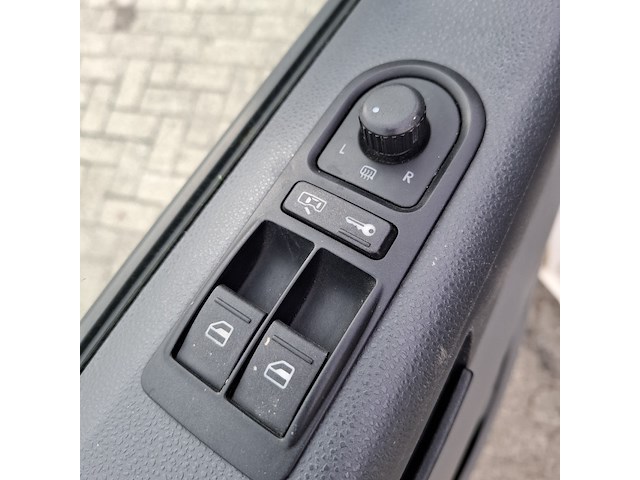 Bedrijfswagen volkswagen, transporter 1.9 tdi, bouwjaar 2009 - afbeelding 33 van  48