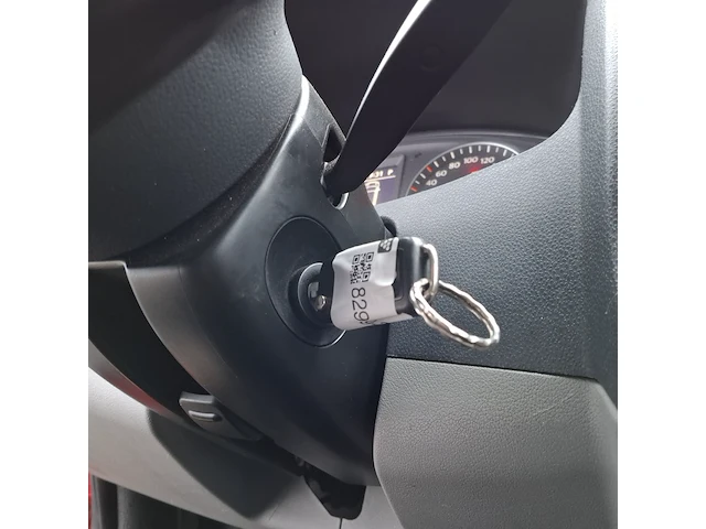 Bedrijfswagen, volkswagen, transporter 2.0 tdi, 2010 - afbeelding 15 van  46