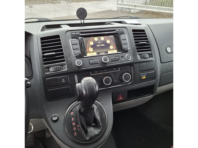 Bedrijfswagen, volkswagen, transporter 2.0 tdi, 2010 - afbeelding 16 van  46