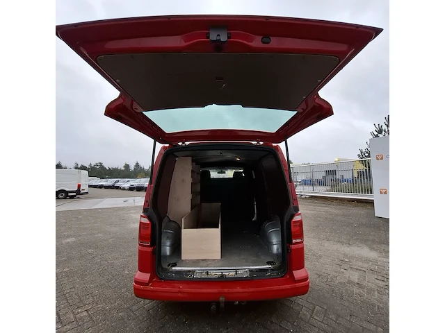 Bedrijfswagen, volkswagen, transporter 2.0 tdi, 2010 - afbeelding 21 van  46