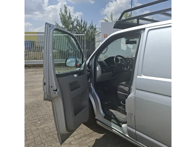 Bedrijfswagen volkswagen, transporter 2.0 tdi, bouwjaar 2015 - afbeelding 4 van  41