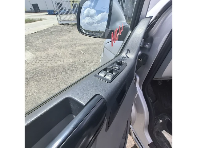 Bedrijfswagen volkswagen, transporter 2.0 tdi, bouwjaar 2015 - afbeelding 6 van  41